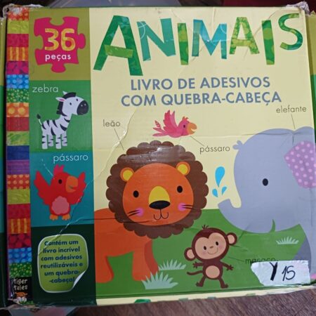 y-15 Livro de adesivos com quebra-cabeças Animais