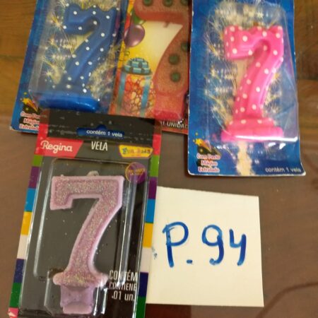 P-94: vela de aniversário número SETE (7) - (vela aleatória)