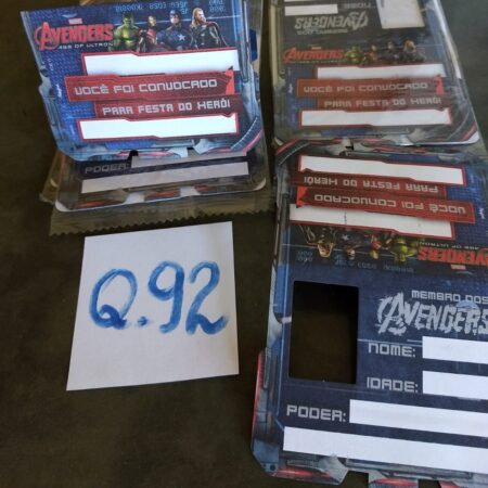 Q-92: convite para festa: vingadores - Pacote com 8 unidades