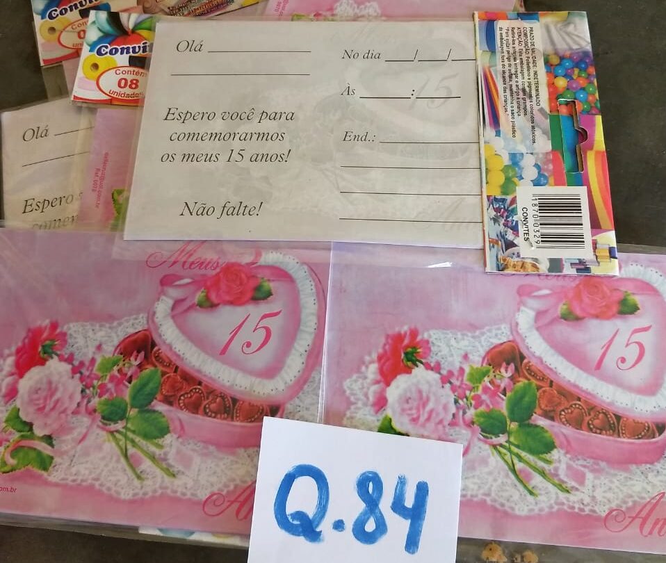 Q-84: convite para aniversário de 15 anos - Pacote com 8 unidades