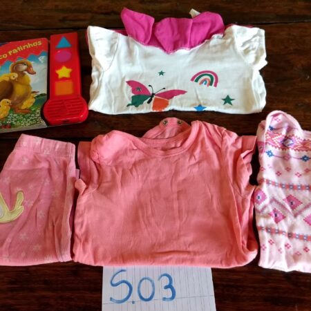 S-03: FEMININO: calça comprida de malha; body de manga comprida; body (verão); vestido estampado;