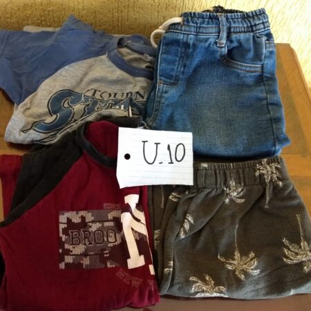 U-10: MASCULINO: calça comprida jeans; blusa de malha (manga comprida); blusa de malha (manga curta); short de moleton